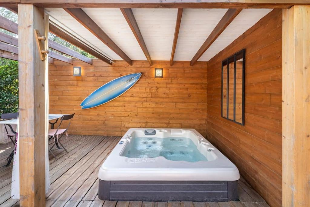 شقة Studio Jacuzzi Prive A 8 Min A Pied De La Plage لا سيوتا المظهر الخارجي الصورة