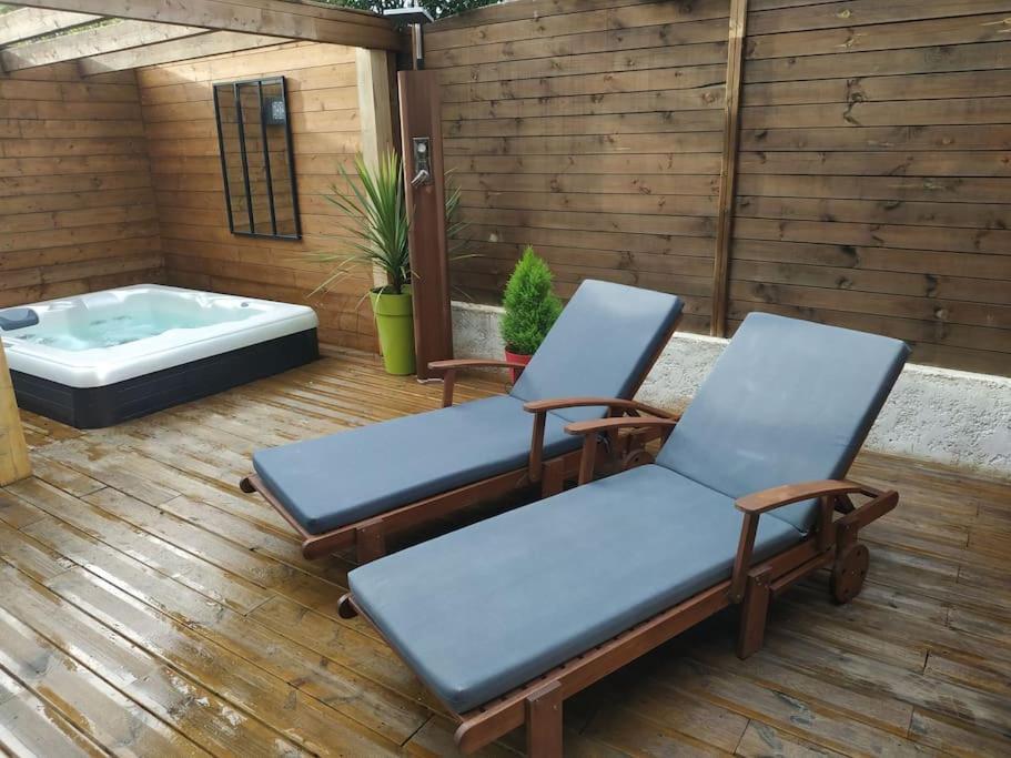 شقة Studio Jacuzzi Prive A 8 Min A Pied De La Plage لا سيوتا المظهر الخارجي الصورة